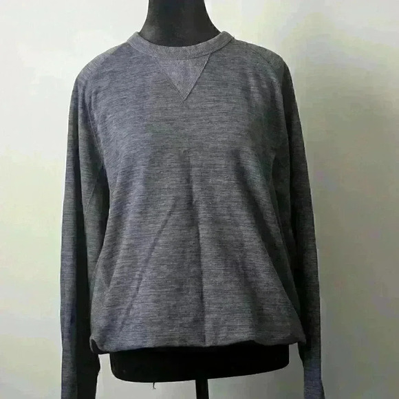 Champion Crew Neck Sweater -- Size M -- Heather Gray Varsity Athletic - Picture 2 of 10